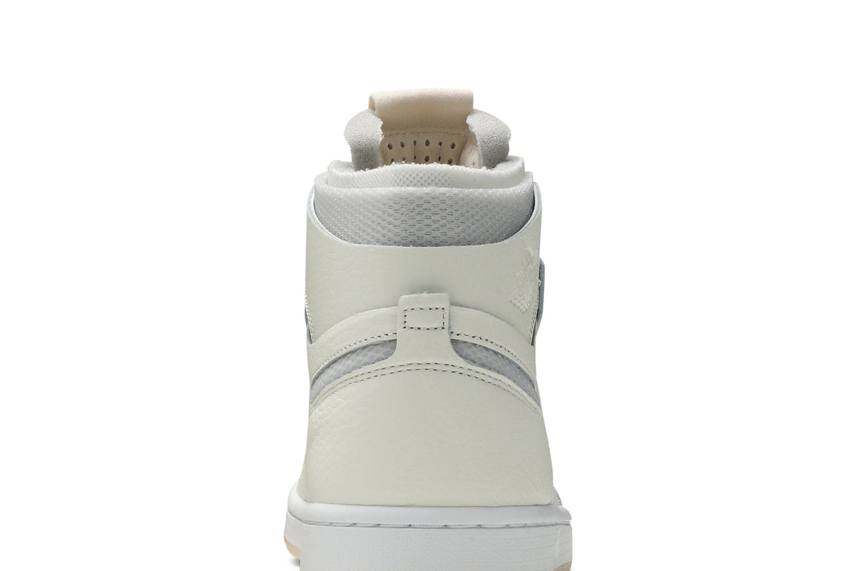 Retro 1 High Zoom Sneakers — Pearl White — CT0979-107