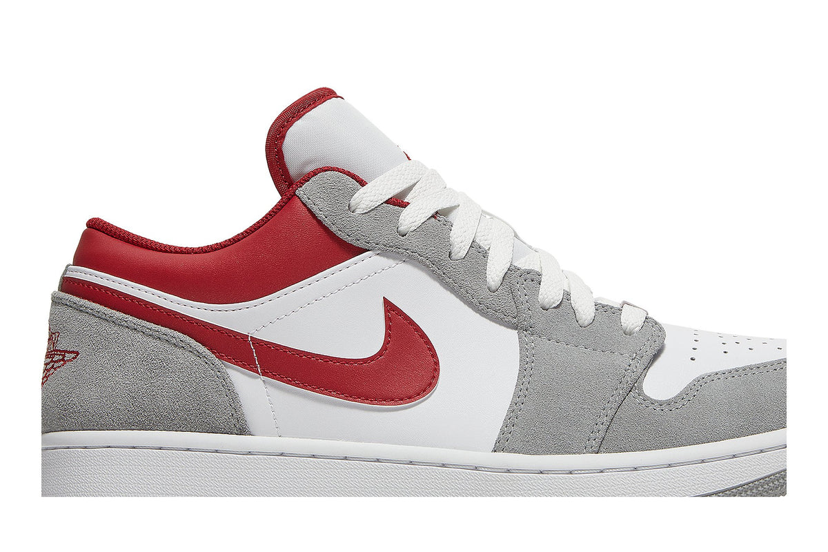 Retro 1 Low SE Sneakers — Light Smoke Grey Gym Red — DC6991-016