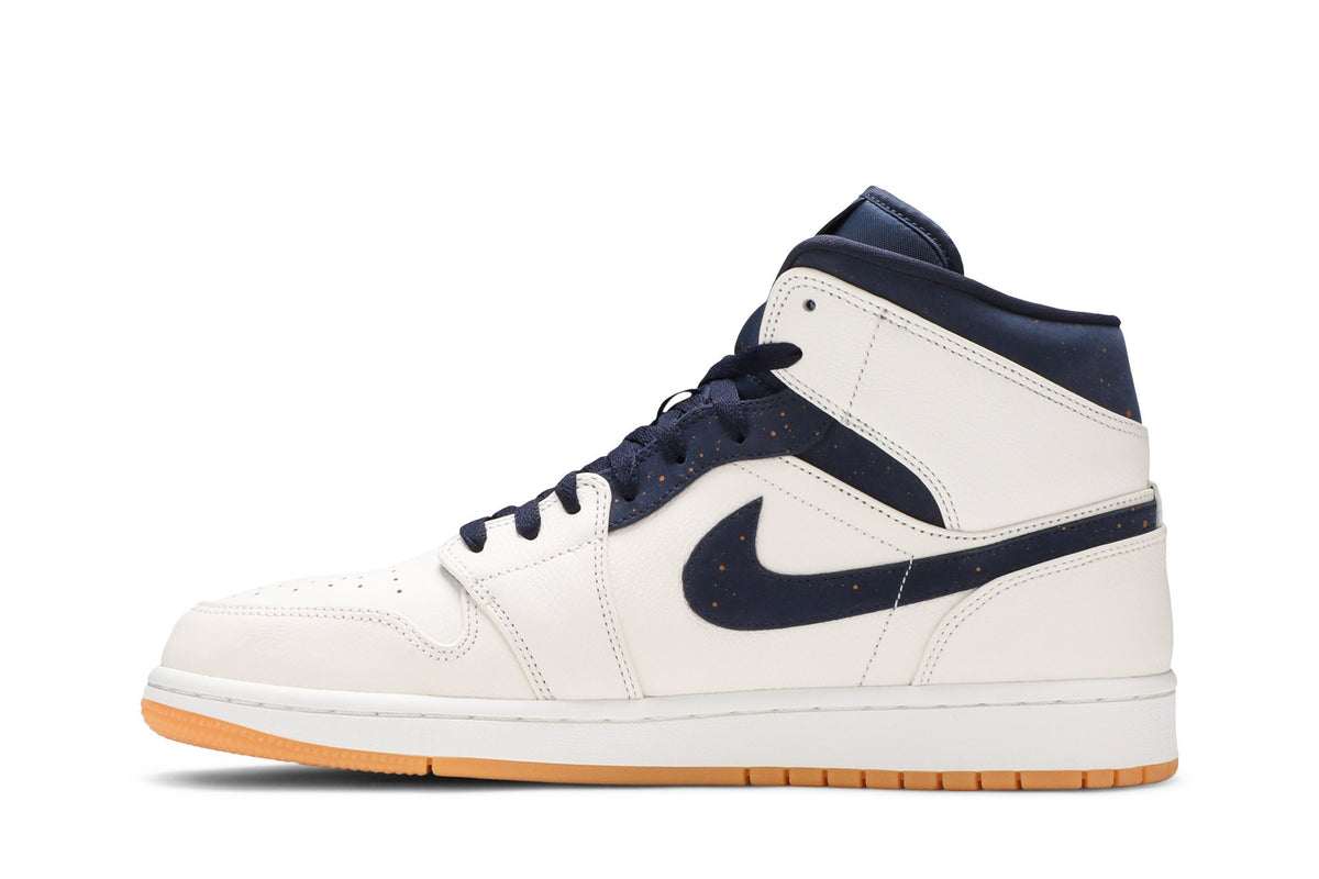 Retro 1 Mid Sneakers — Jeter — AH6342-104