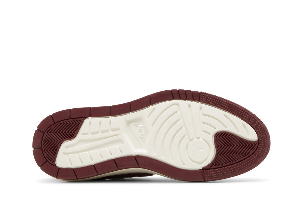 Retro 1 Elevate Low Sneakers — Dark Beetroot — DH7004-161