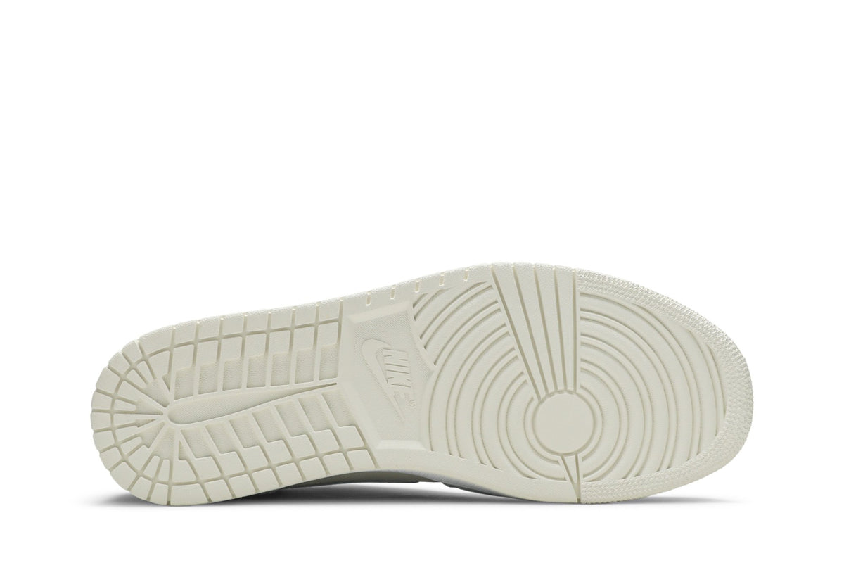 Retro 1 Mid SE Sneakers — Sail Light Blue — DA4666-100