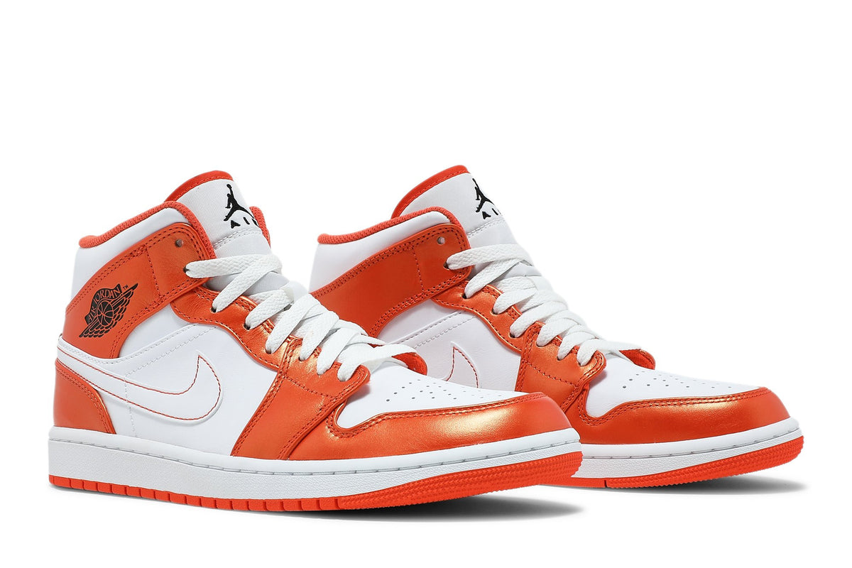 Retro 1 Mid SE Sneakers — Electro Orange — DM3531-800