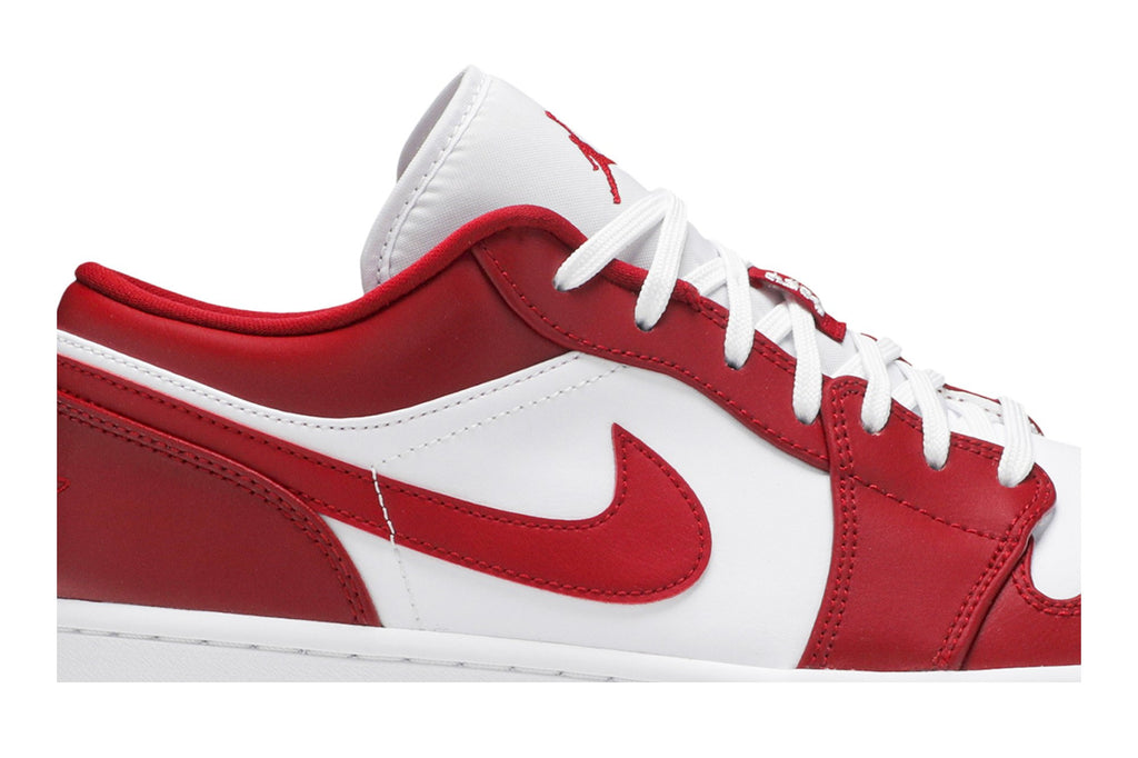 Retro 1 Low Sneakers — Gym Red — 553558-611