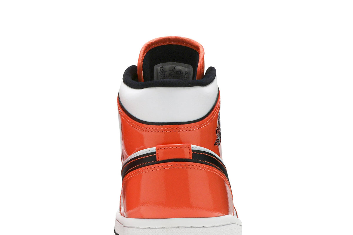 Retro 1 Mid SE Sneakers — Turf Orange — DD6834-802