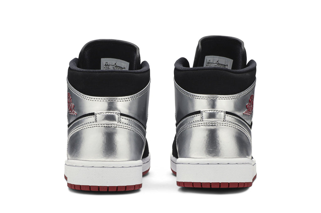 Retro 1 Mid Sneakers — Johnny Kilroy — 554724-057
