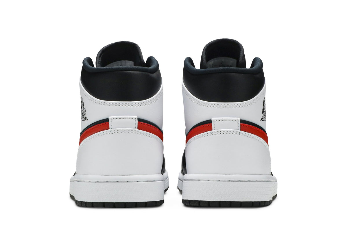 Retro 1 Mid Sneakers — Chile Red — 554724-075