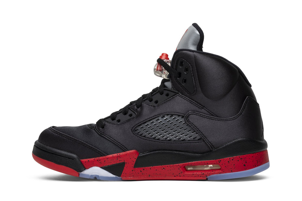 Retro 5 Sneakers — Satin Bred — 136027-006