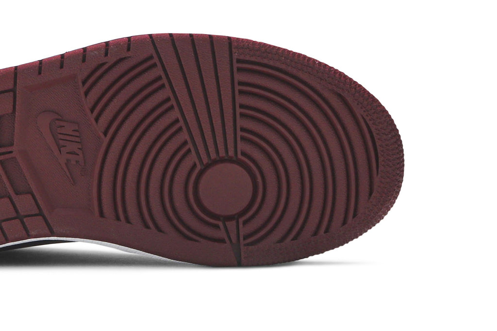 Retro 1 Low SE Sneakers — Dark Beetroot — DB6491-600