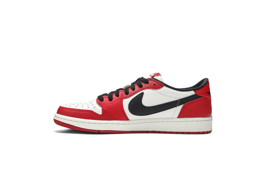 Retro 1 Low OG Sneakers — Chicago — 705329-600