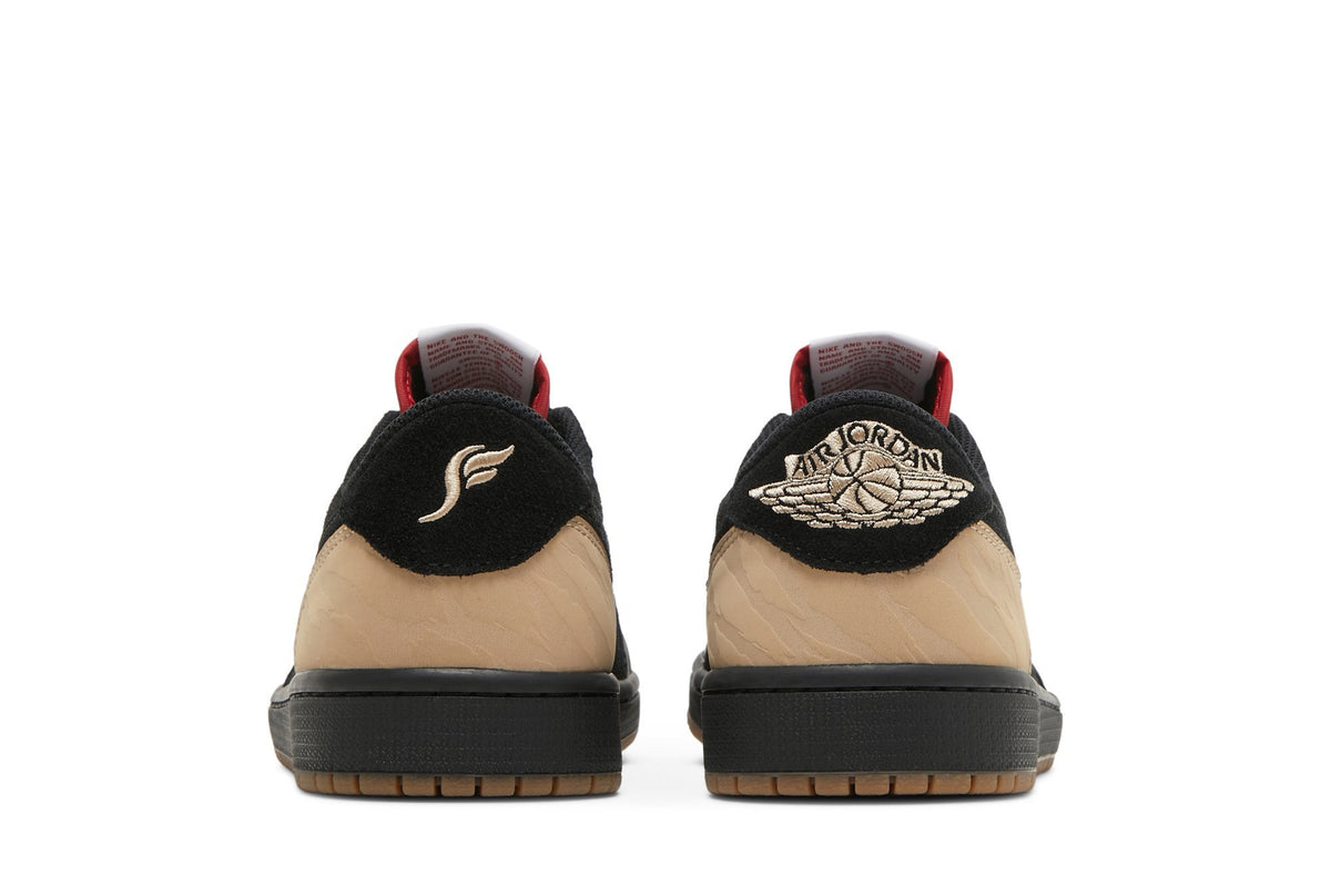 SoleFly Collaboration — Retro 1 Low OG SP Sneakers — Everglades — DN3400-001