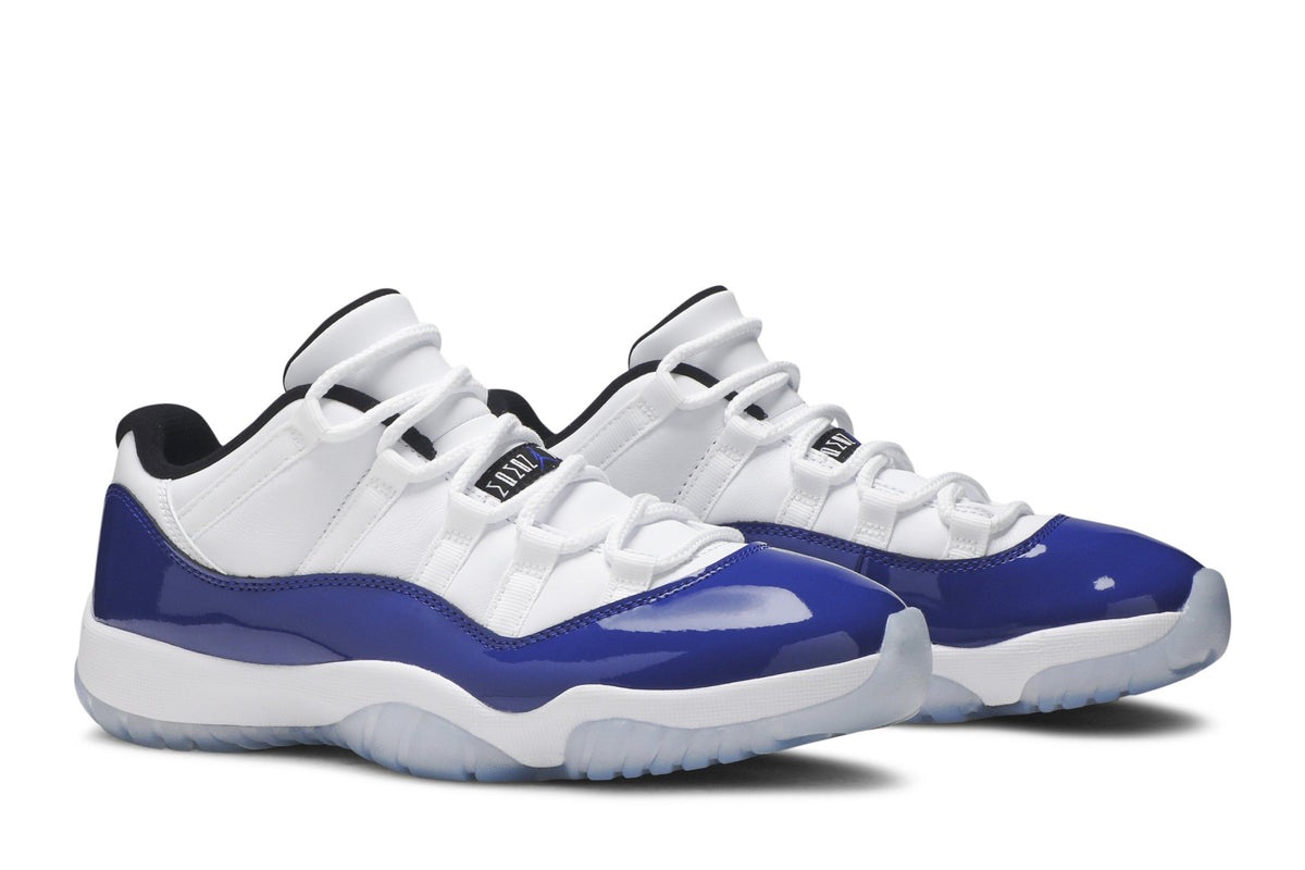 Retro 11 Low Sneakers — Concord Sketch — AH7860-100