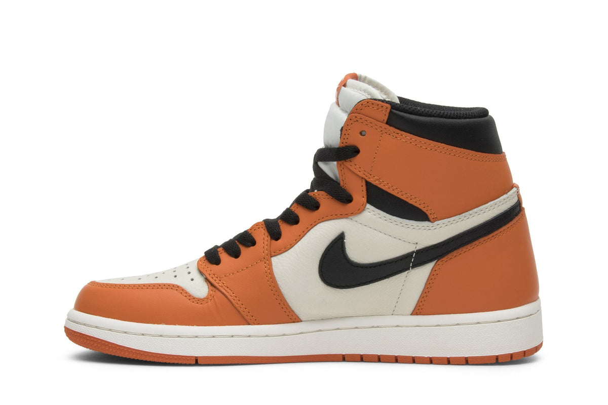Retro 1 High OG Sneakers — Shattered Backboard Away — 555088-113