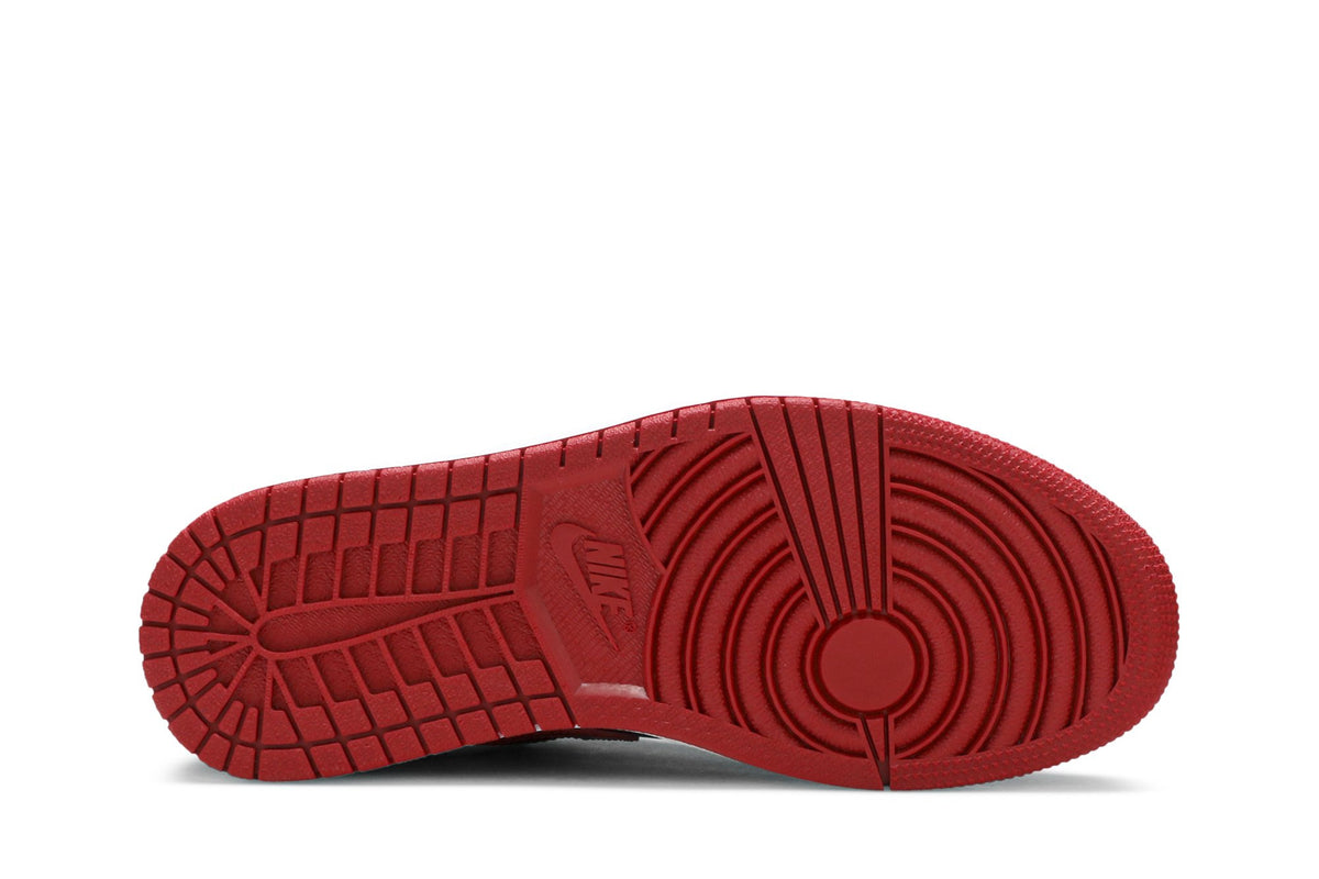 Retro 1 Low Sneakers — Reverse Bred — 553558-606