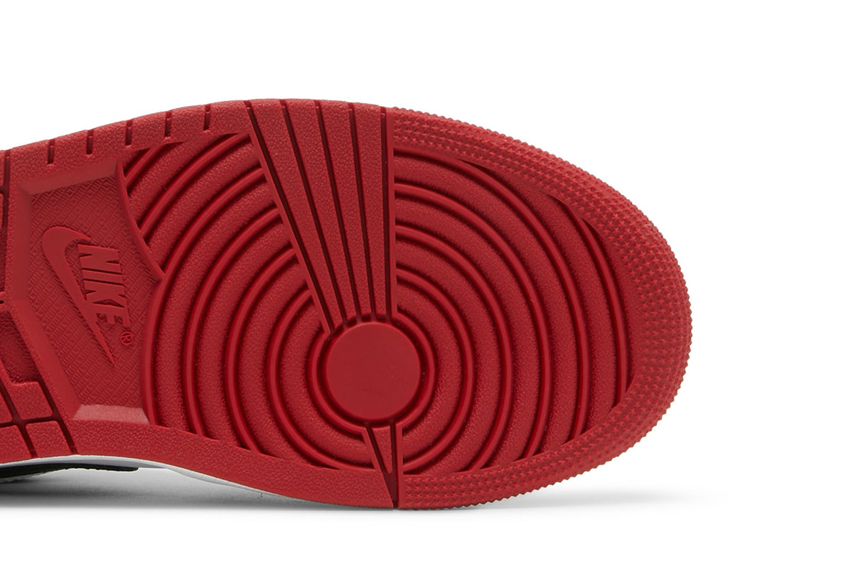 Retro 1 Low Sneakers — Bred Toe — 553558-612