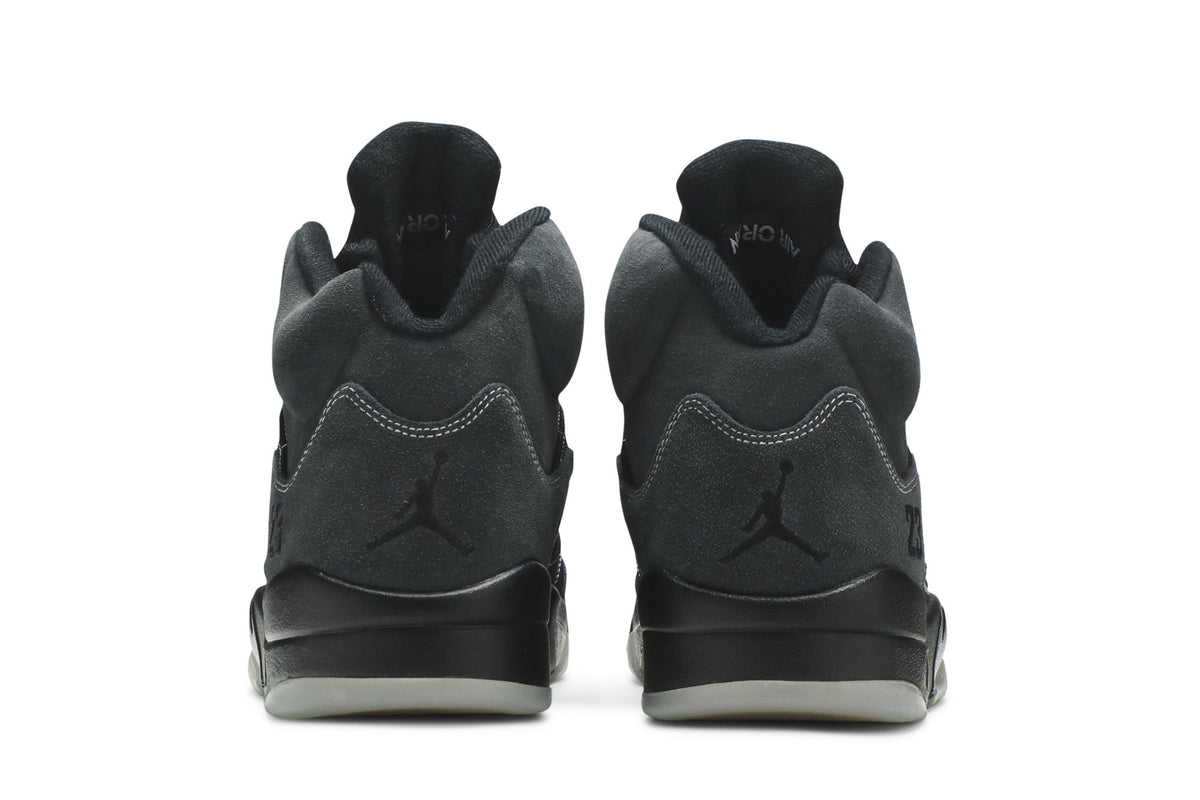 Retro 5 Sneakers — Anthracite — DB0731-001