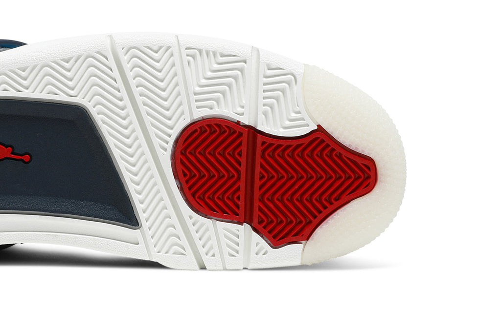 Retro 4 SE Sneakers — Sashiko — CW0898-400