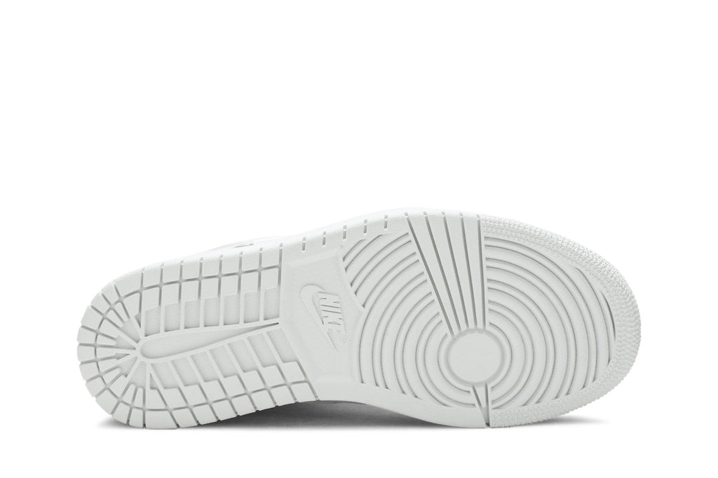 Retro 1 Mid Sneakers — Spruce Aura — CV5280-103