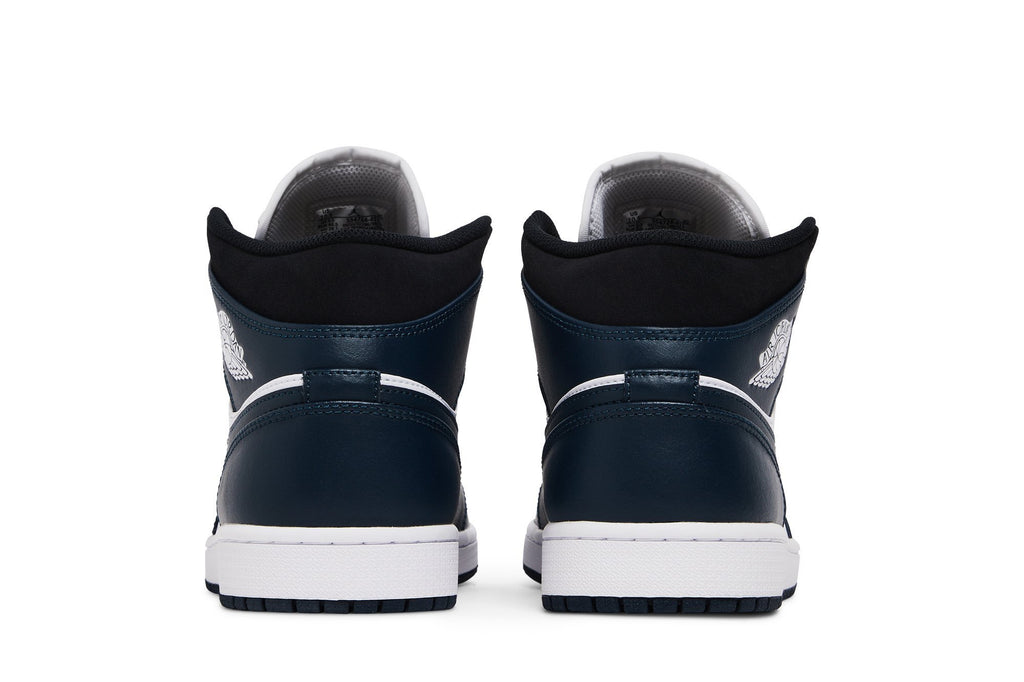 Retro 1 Mid Sneakers — Armory Navy — 554724-411
