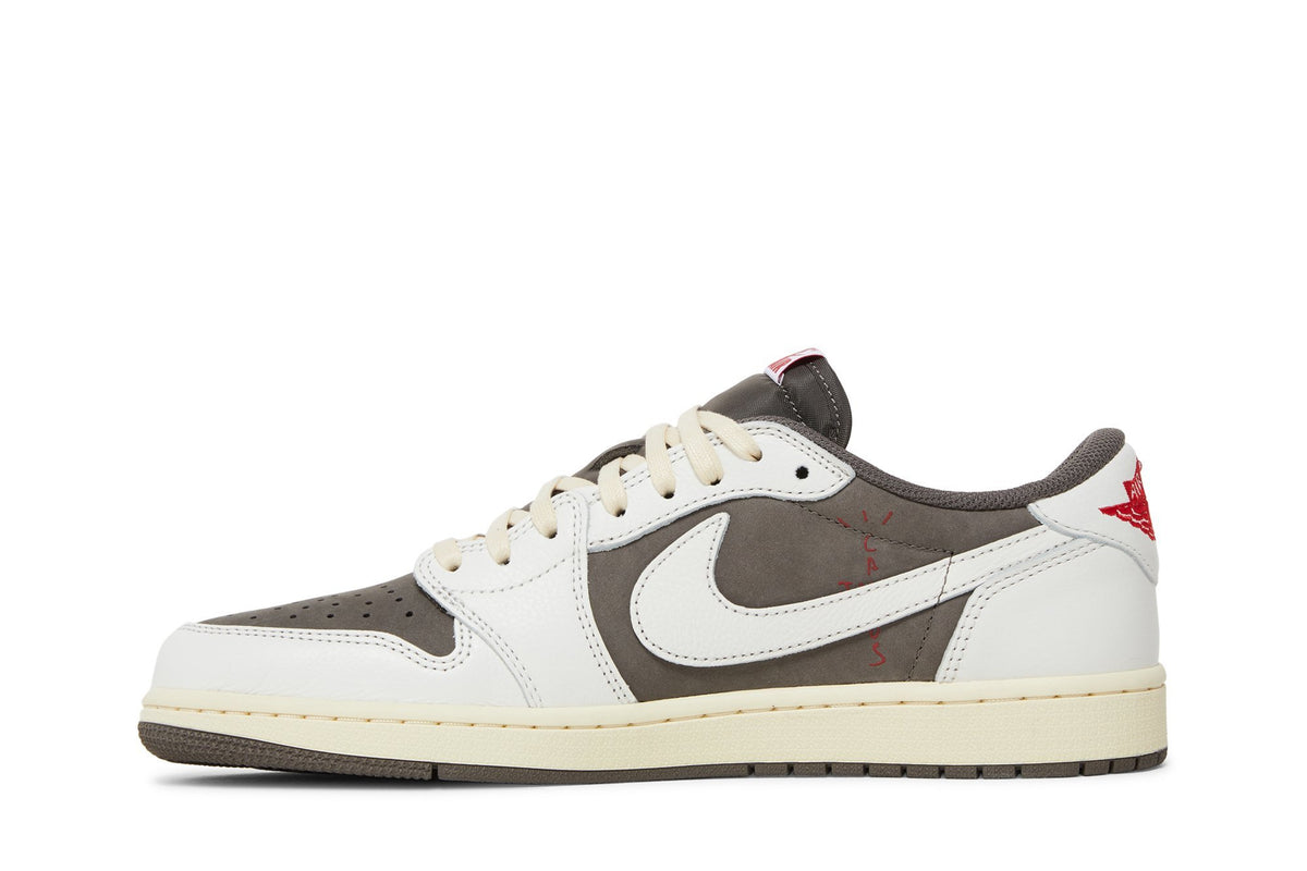 Travis Scott Collaboration — Retro 1 Low OG Sneakers — Reverse Mocha — DM7866-162