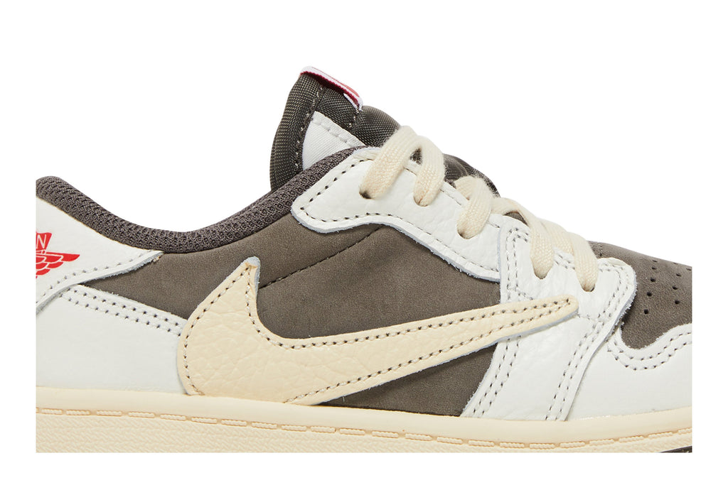 Travis Scott Collaboration — Retro 1 Low OG TD Sneakers — Reverse Mocha — DO5441-162