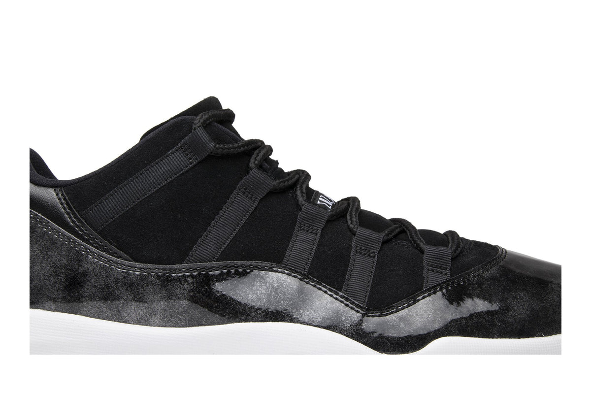 Retro 11 Low Sneakers — Barons — 528895-010