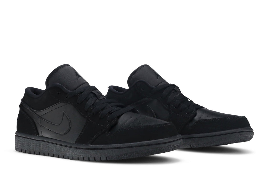 Retro 1 Low Sneakers — Triple Black — 553558-025