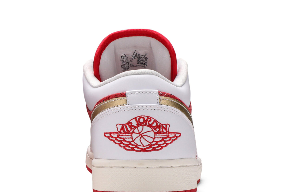 Retro 1 Low SE Sneakers — Spades — DJ5185-100