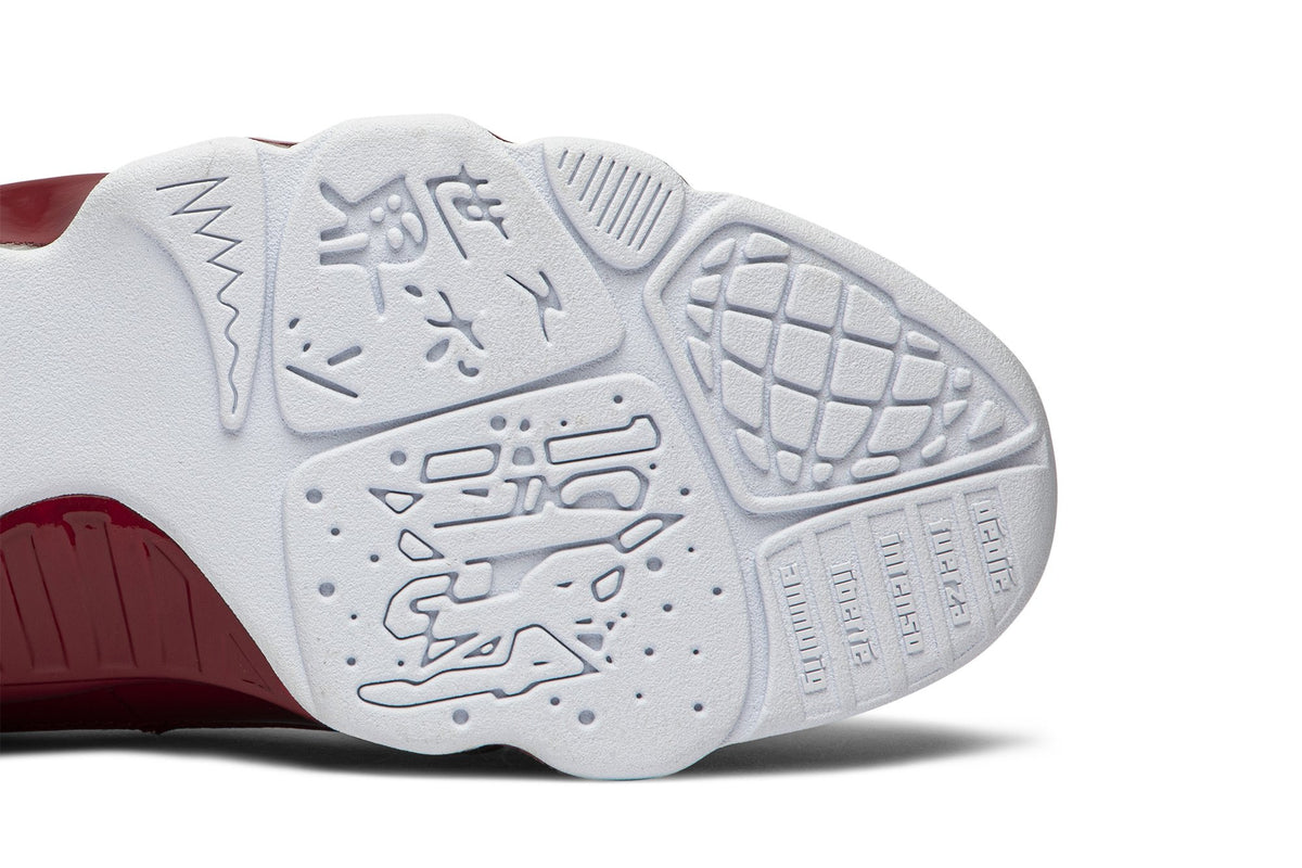 Retro 9 Sneakers — Gym Red — 302370-160