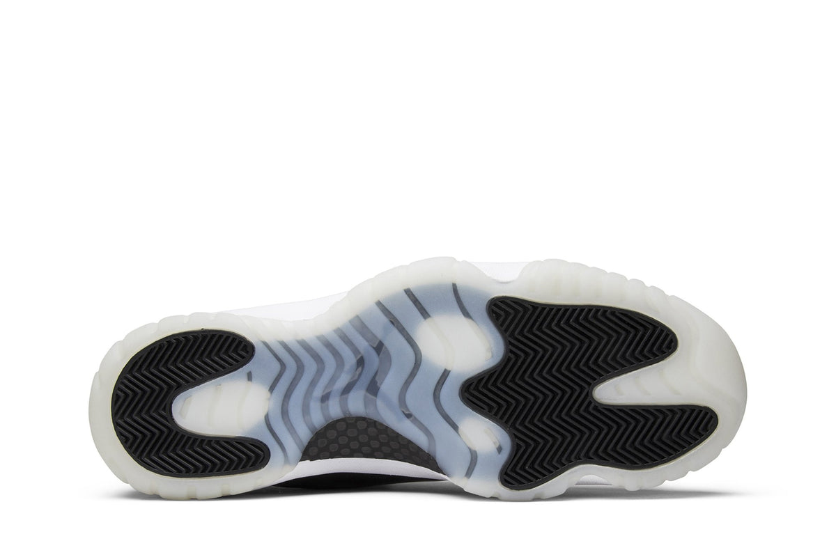 Retro 11 Low Sneakers — Barons — 528895-010