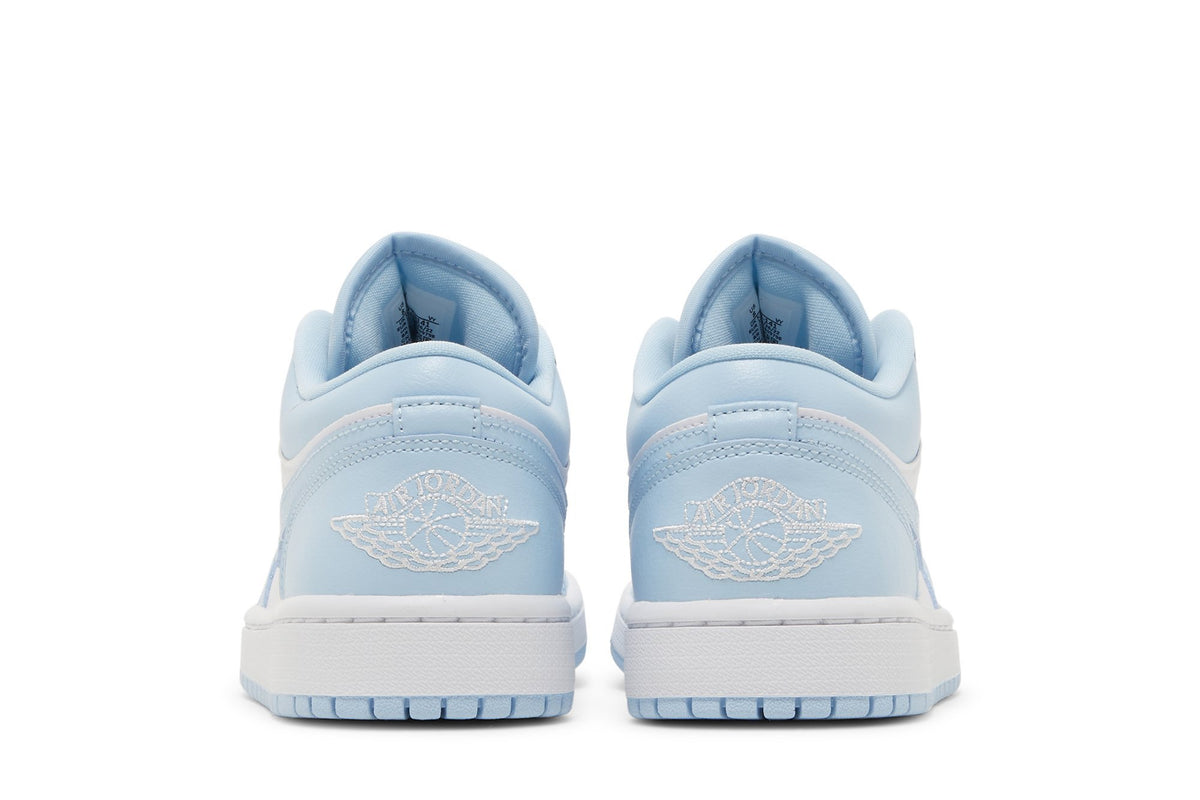 Retro 1 Low Sneakers — Ice Blue — DC0774-141