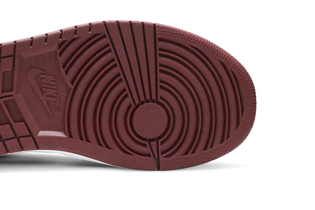 Retro 1 Low Sneakers — Noble Red — 553558-604