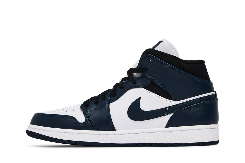 Retro 1 Mid Sneakers — Armory Navy — 554724-411