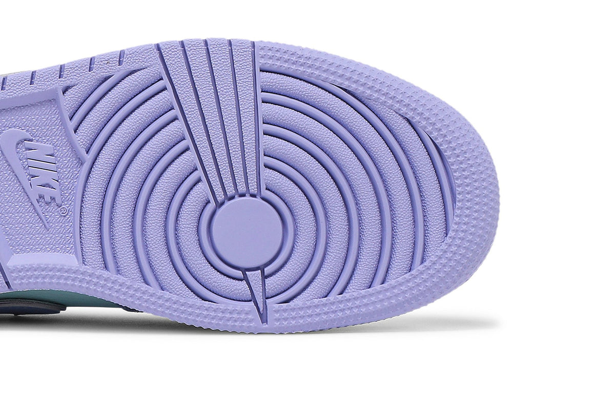 Retro 1 Mid GS Sneakers — Purple Pulse — 554725-500