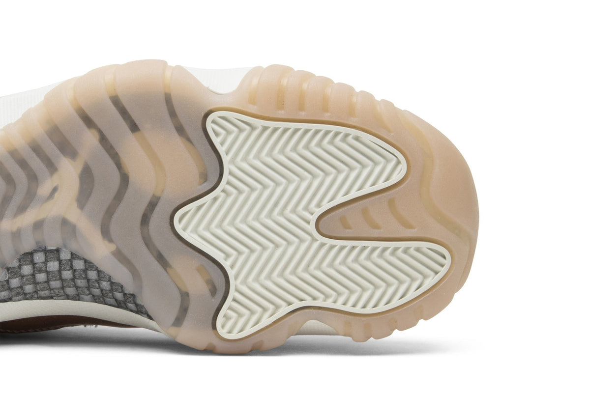 Retro 11 Low Sneakers — Rose Gold — AH7860-105