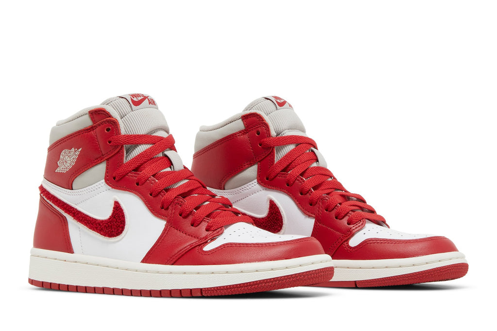 Retro 1 High OG Sneakers — Newstalgia Chenille — DJ4891-061