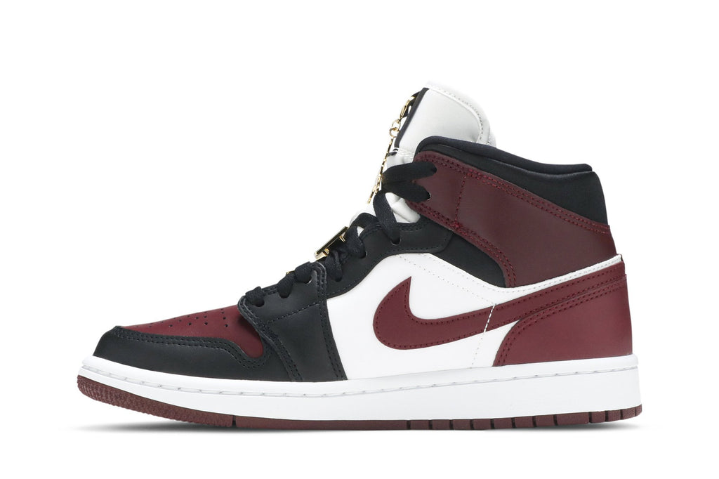 Retro 1 Mid SE Sneakers — Gold Pendants — CZ4385-016