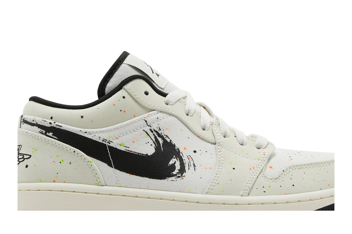 Retro 1 Low Sneakers — Brushstroke Swoosh – Paint Splatter — DM3528-100