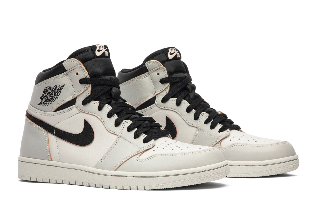 Retro 1 High SB Sneakers — NYC to Paris — CD6578-006