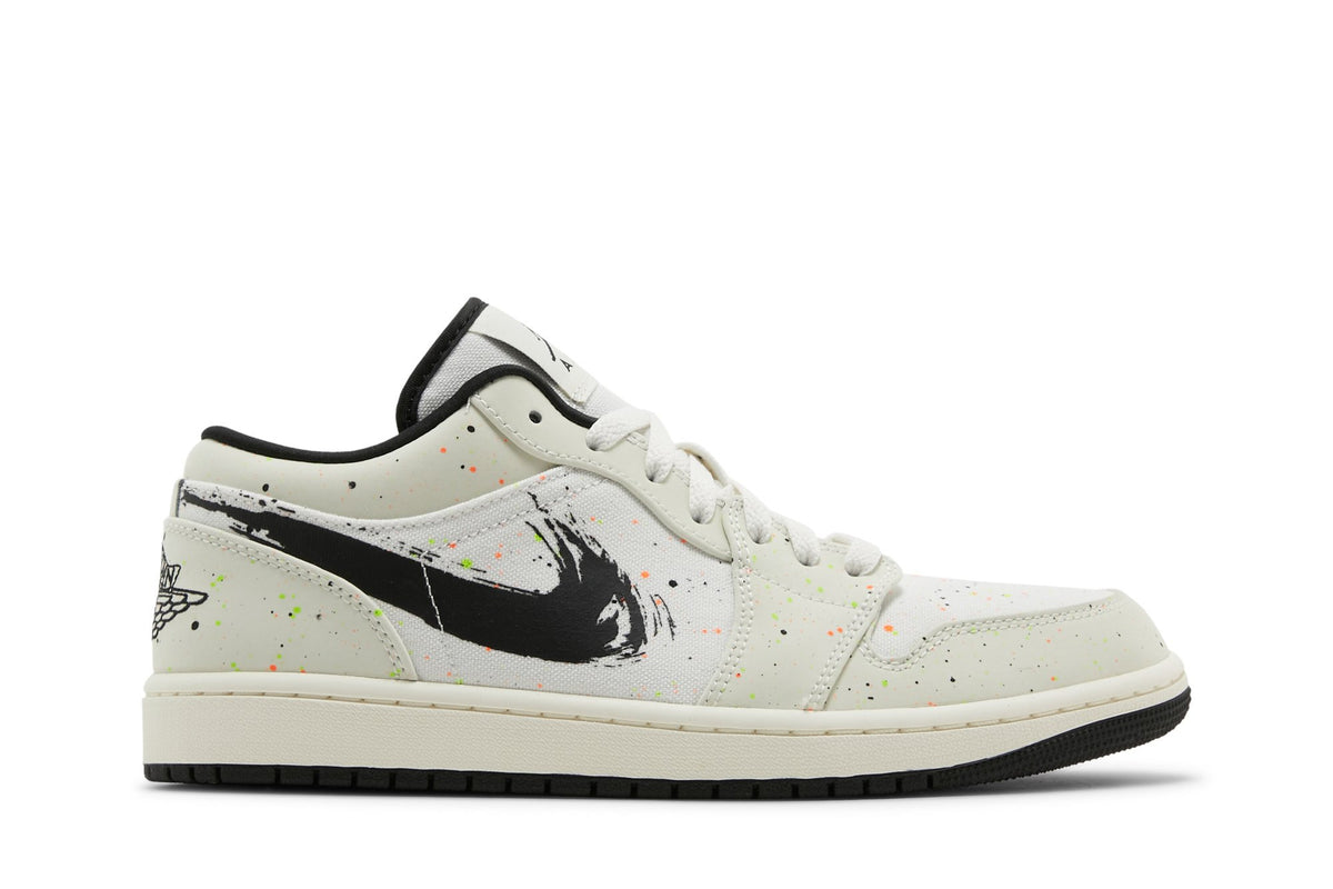 Retro 1 Low Sneakers — Brushstroke Swoosh – Paint Splatter — DM3528-100