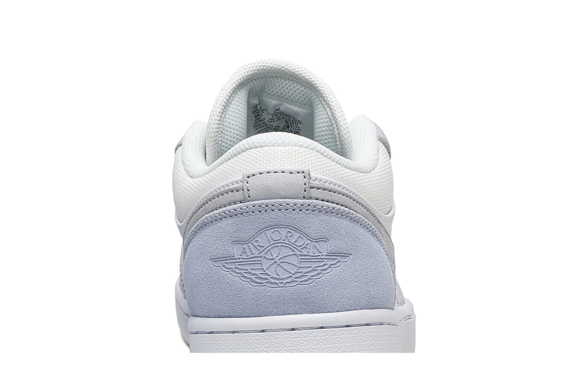 Retro 1 Low Sneakers — Paris — CV3043-100