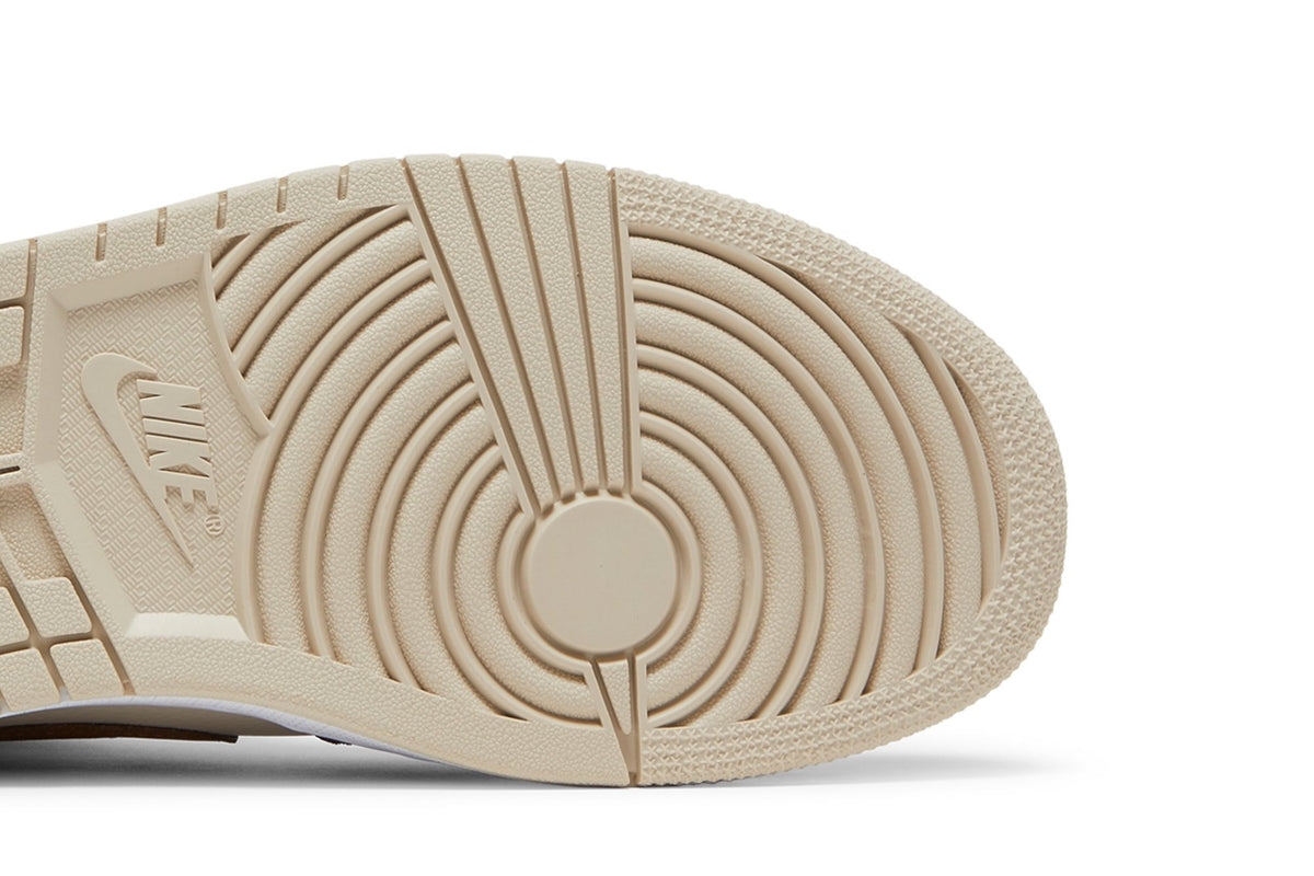 Retro 1 Mid SE Sneakers — Cream Dark Chocolate — DO6699-200