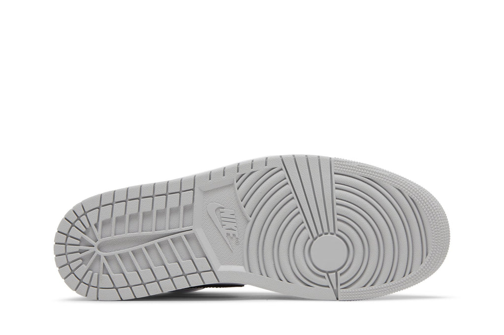 Retro 1 High OG Sneakers — Stage Haze — 555088-108