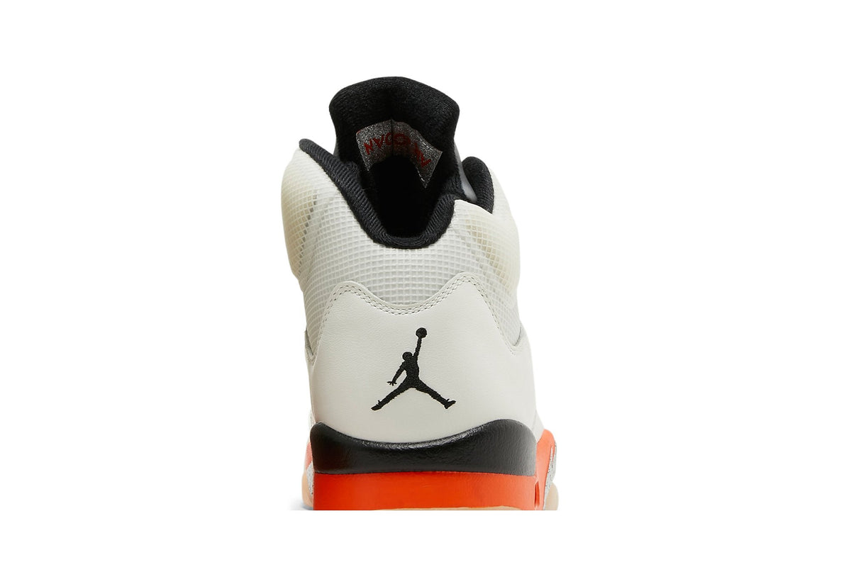 Retro 5 Sneakers — Shattered Backboard — DC1060-100