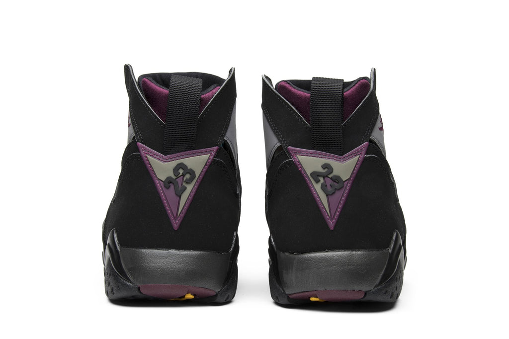Retro 7 Sneakers — Bordeaux — 304775-034