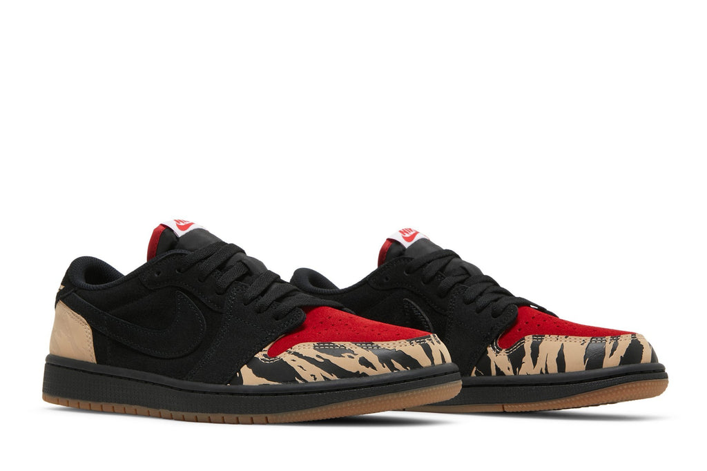 SoleFly Collaboration — Retro 1 Low OG SP Sneakers — Everglades — DN3400-001