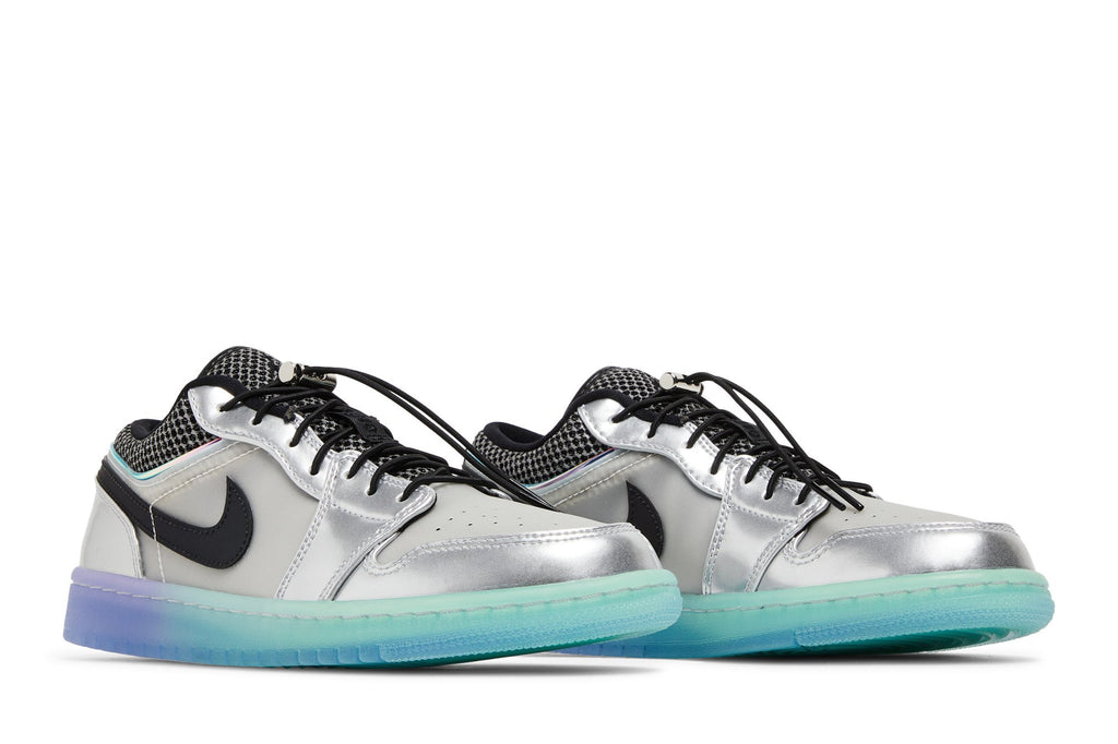 Retro 1 Low SE Sneakers — Metallic Silver Gradient — DJ5199-109