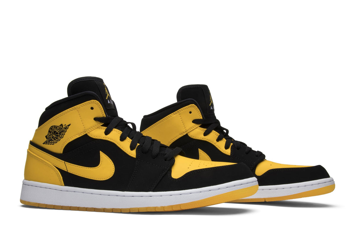 Retro 1 Mid Sneakers — New Love — 554724-035